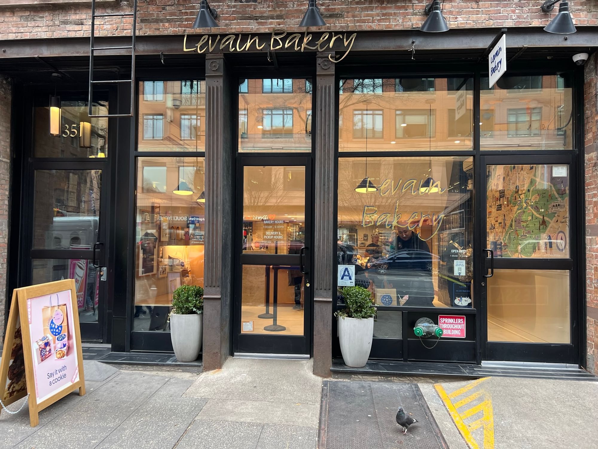 Levain Bakery